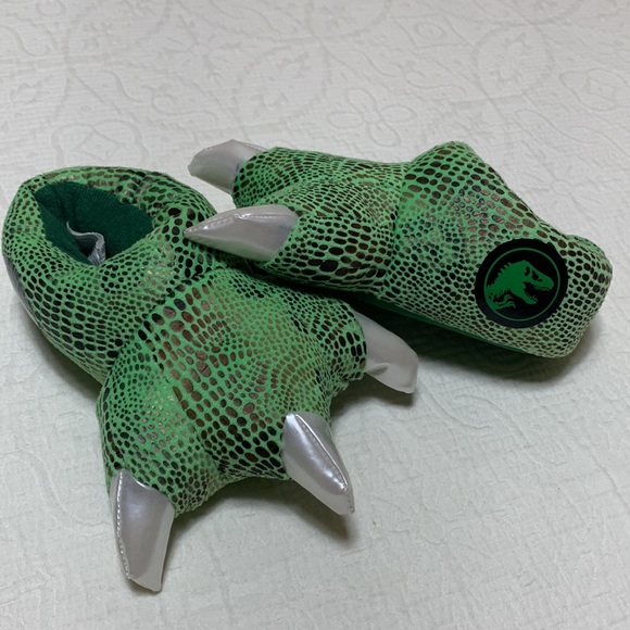 5/6 T-Rex Jurassic World Plush Toddler Slippers - Picture 2 of 12